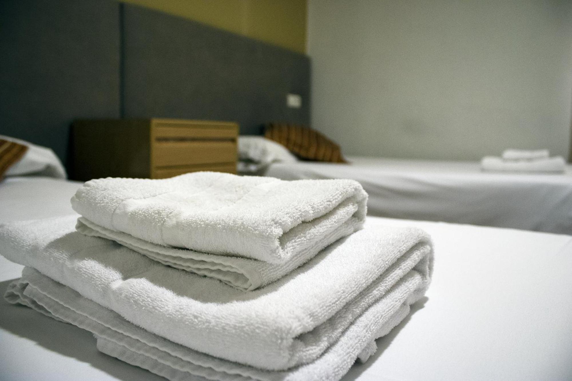 Hostal Valdepenas By Bossh Hotels Exterior foto